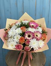 Букет цветов из:  Розы, Герберы и Хризантемы в Кривошеино
