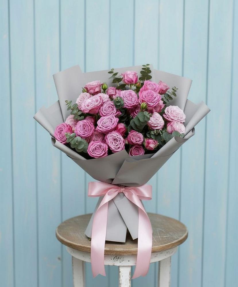 Букет цветов из: Розы в Кривошеино