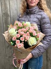 Букет цветов из:  Розы в Кривошеино
