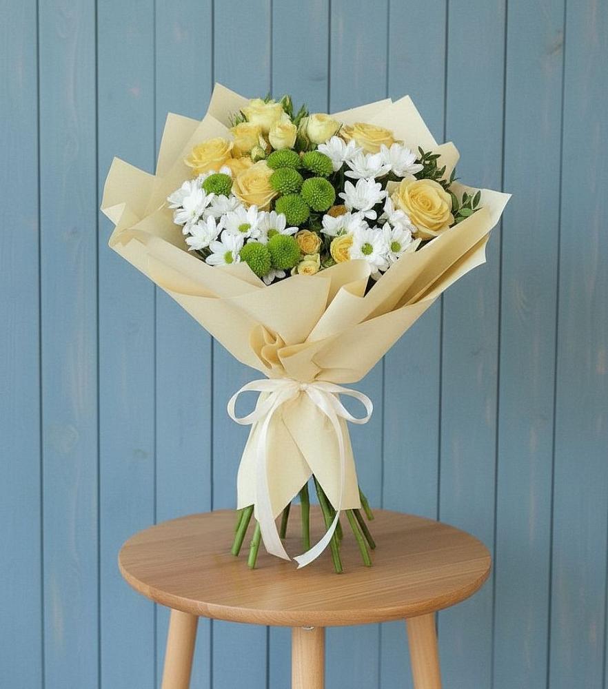 Букет цветов из: Хризантемы и Розы в Кривошеино