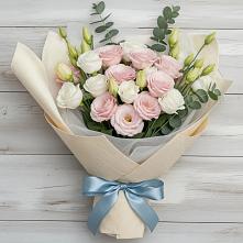 Букет цветов из:  Лизиантусы #REPLACE_PRED# Кривошеино