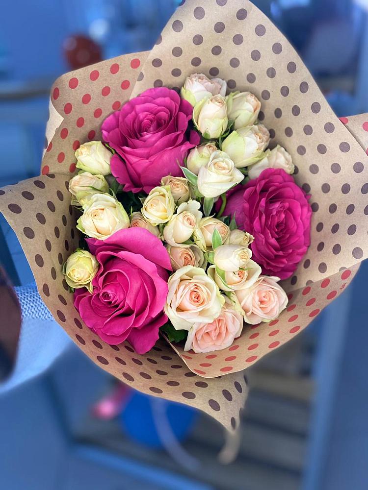 Букет цветов из: Розы в Кривошеино