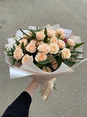 Букет Кремовые розы Латте в Кривошеино