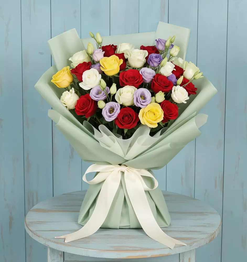 Букет цветов из: Розы в Кривошеино