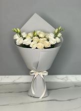 Букет цветов из:  Розы и Лизиантусы в Кривошеино